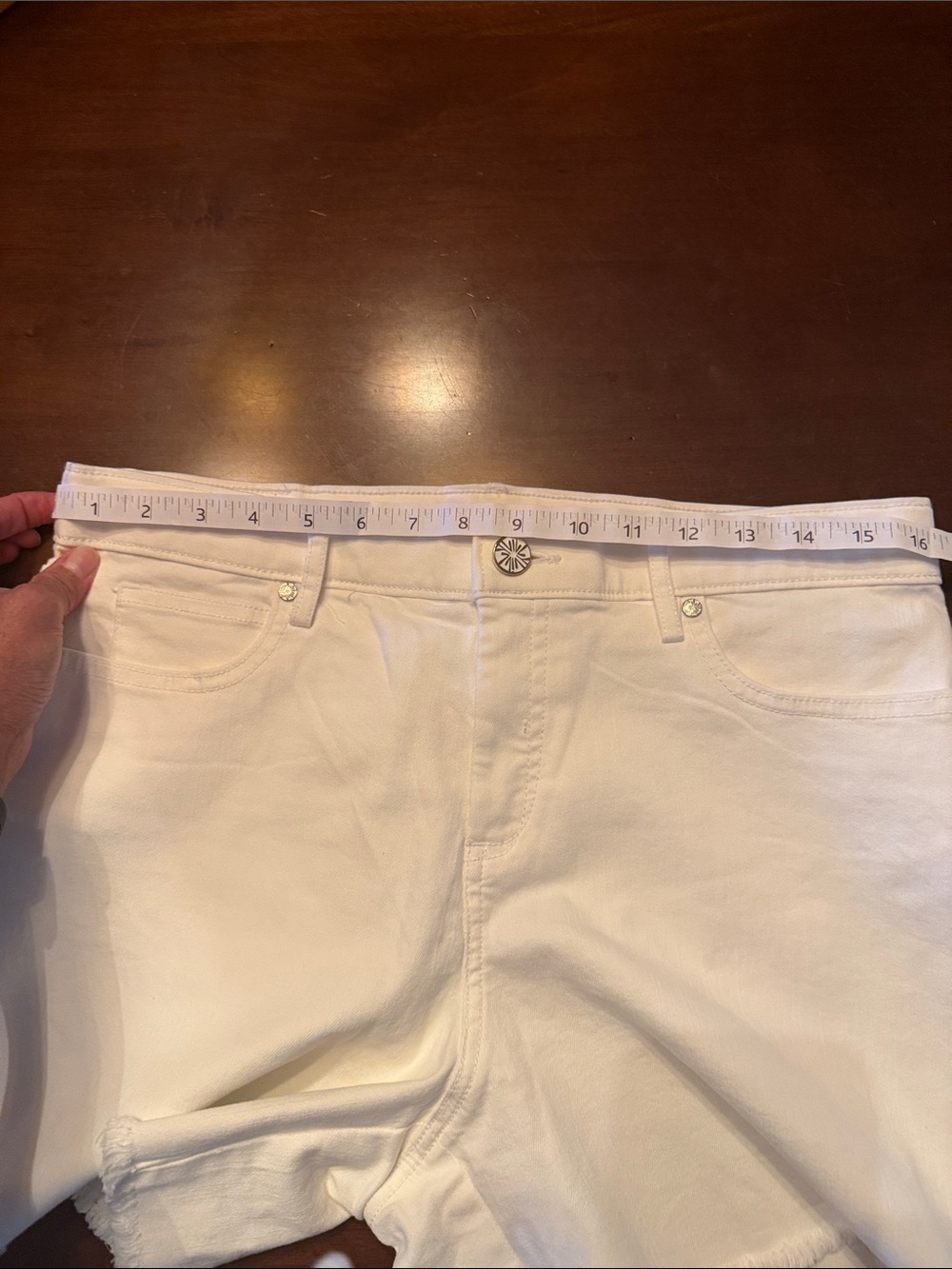 Lilly Pulitzer White Frayed Hem Denim Shorts NWT - Picture 7 of 11